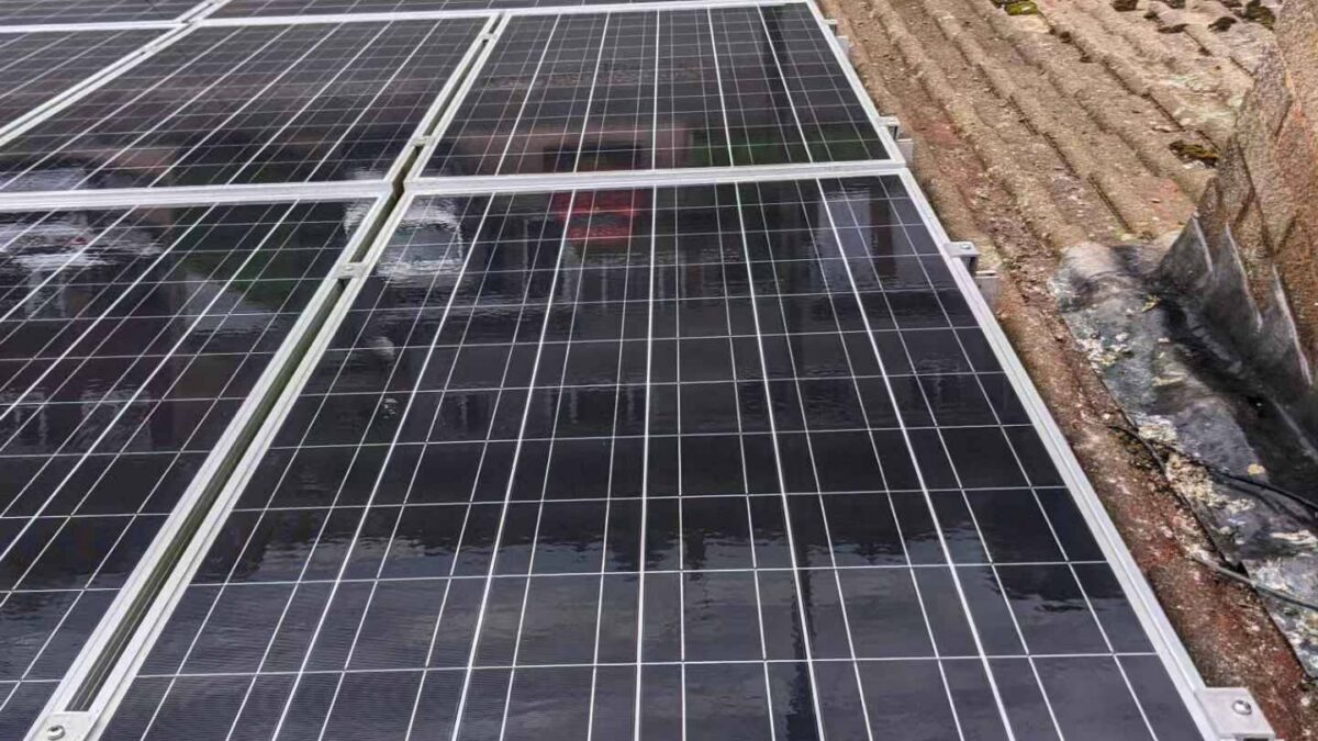 After: Solar Panel Cleaning